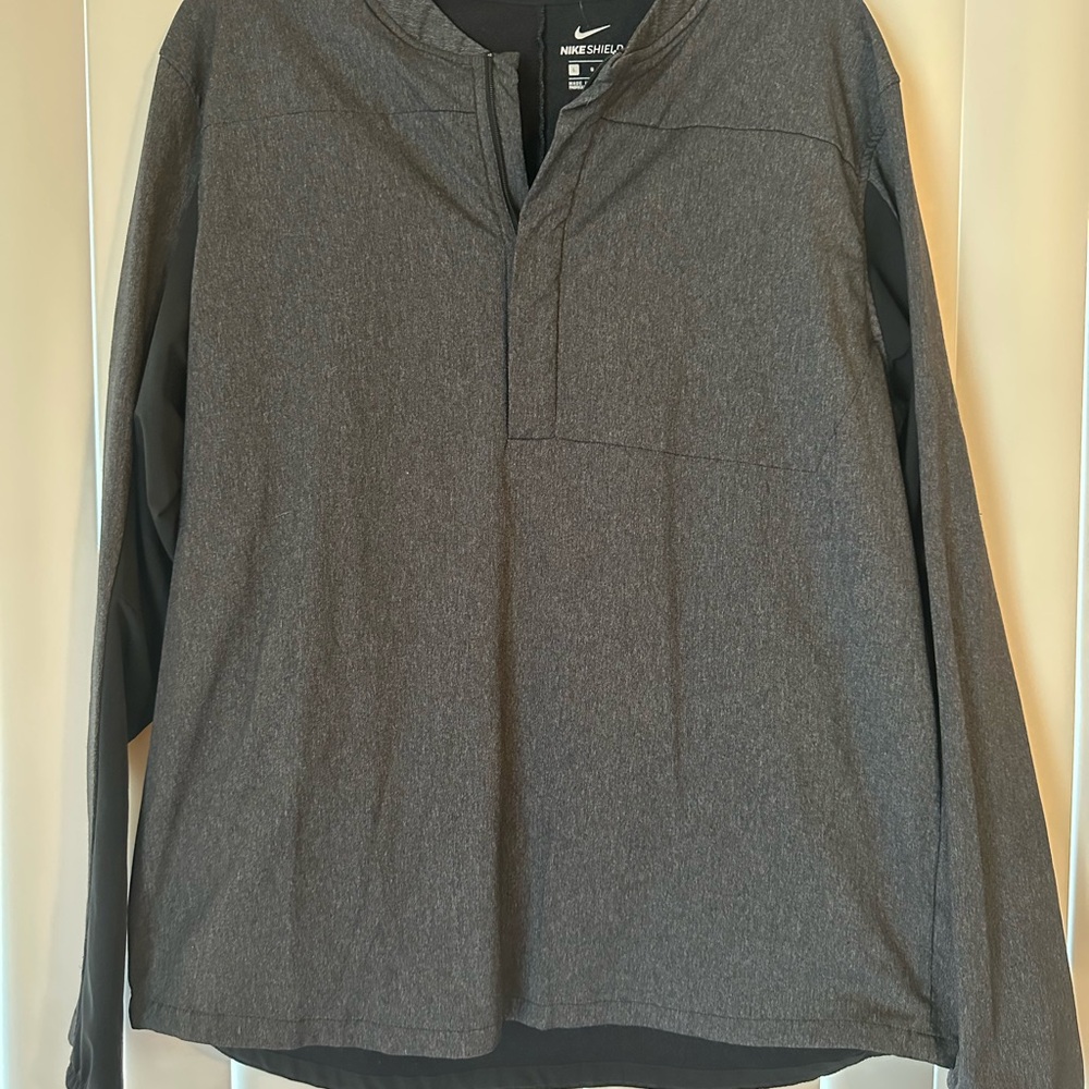 Nike Shield Charcoal Gray Lightweight Quarter Zip Jacket